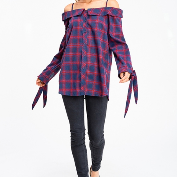 CHECKMATE❣️NEW! Plaid off the shoulder top - Picture 2 of 5